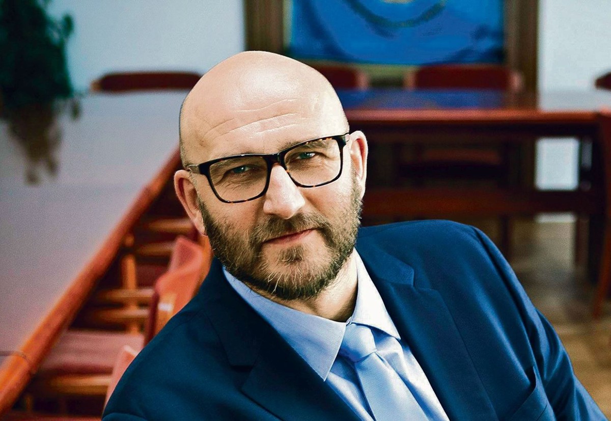 Stefan Mucha
