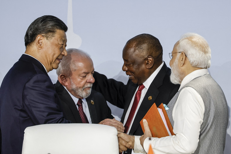 Przewodniczący Chińskiej Republiki Ludowej Xi Jinping, prezydent Brazylii Luiz Inacio Lula da Silva, prezydent RPA Cyril Ramaphosa i premier Indii Narendra Modi, 24 sierpnia 2023 r.