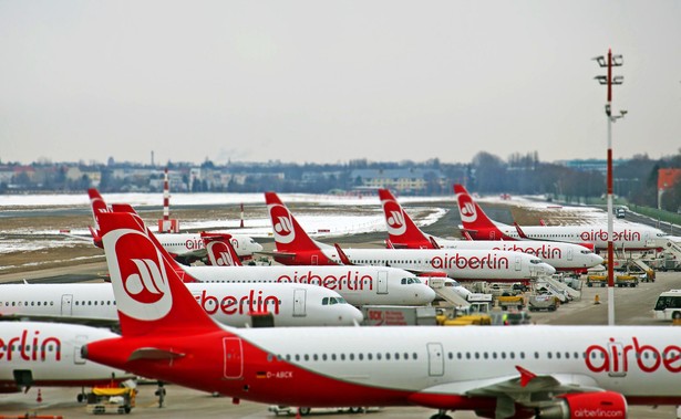 Samoloty linii Air Berlin na lotnisku