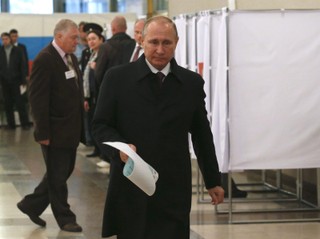 Wybory parlamentarne w Rosji: Jastrzębie na start