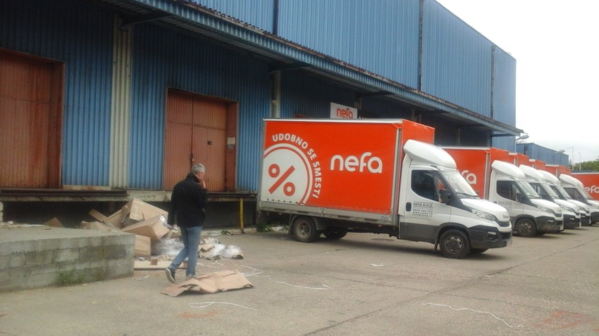 Magacin Nefa nameštaja u Beogradu