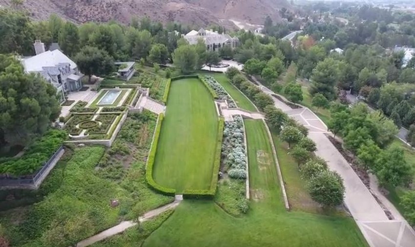 Tajno imanje u Kaliforniji