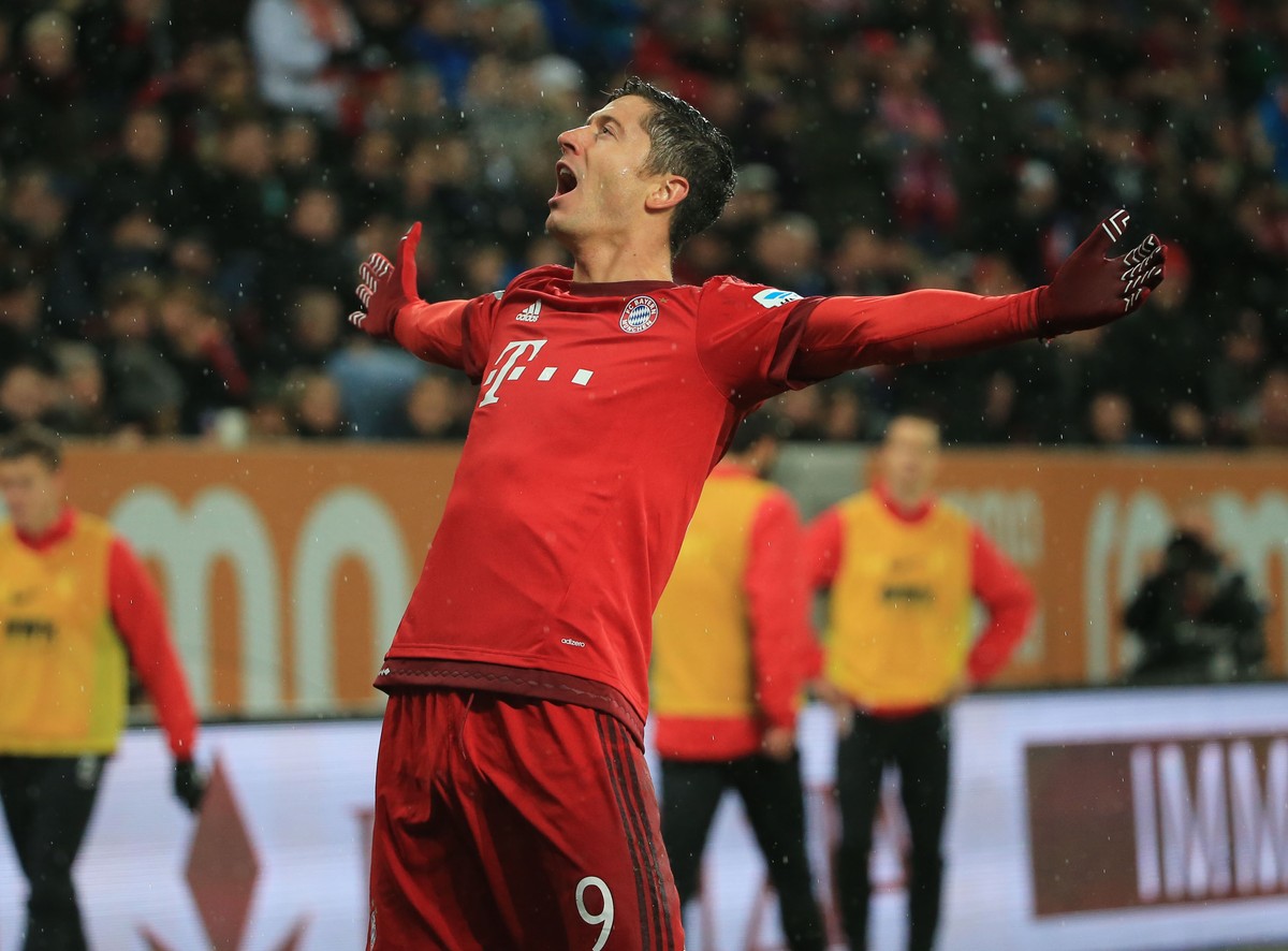 Robert Lewandowski nie trzyma pieniędzy w skarpecie. Zobacz, w co zainwestował