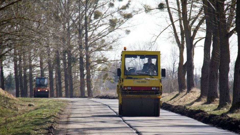 Drogowcy rozpoczęli przebudowę drogi z Drawska Pomorskiego do Gudowa