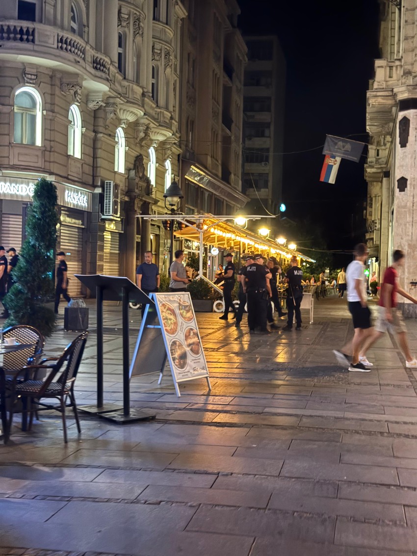 Incident u Zmaj Jovinoj ulici