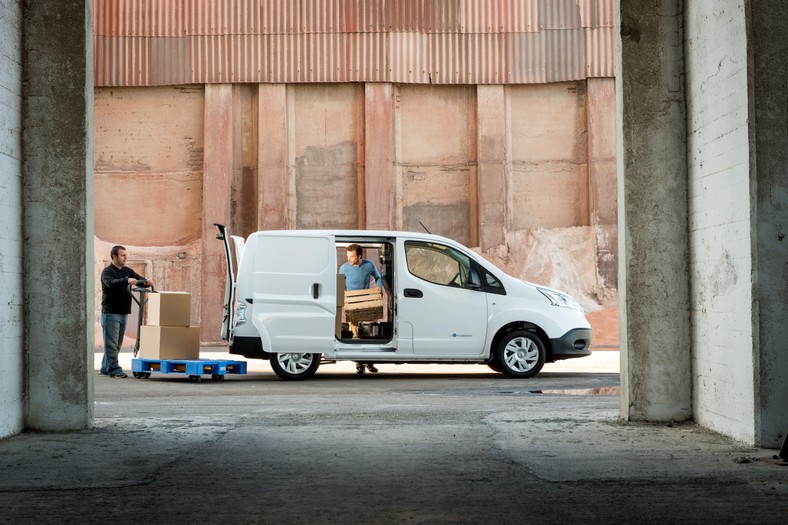 Nissan eNV200 już w Polsce ile kosztuje elektryczny van?