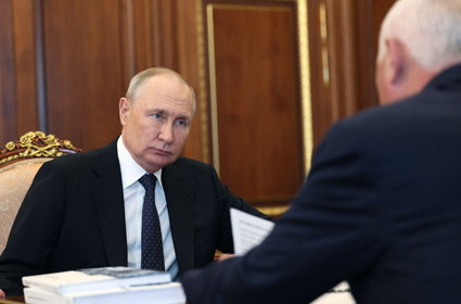 Putin może mieć problem. Rosjanie sami uciekają od rubla
