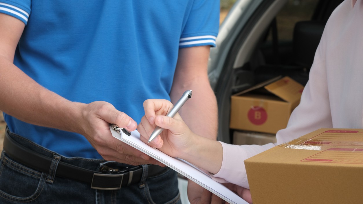 Pozor! Stretli ste sa už s najnovším podvodom, ktorý zneužíva dobierku?