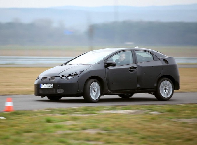 Nowa honda civic w fazie testów