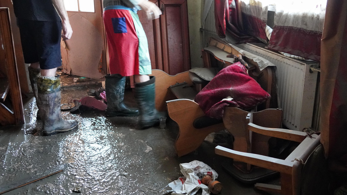 Rosyjski terror w zalanej Ukrainie. Zmuszają do tego powodzian