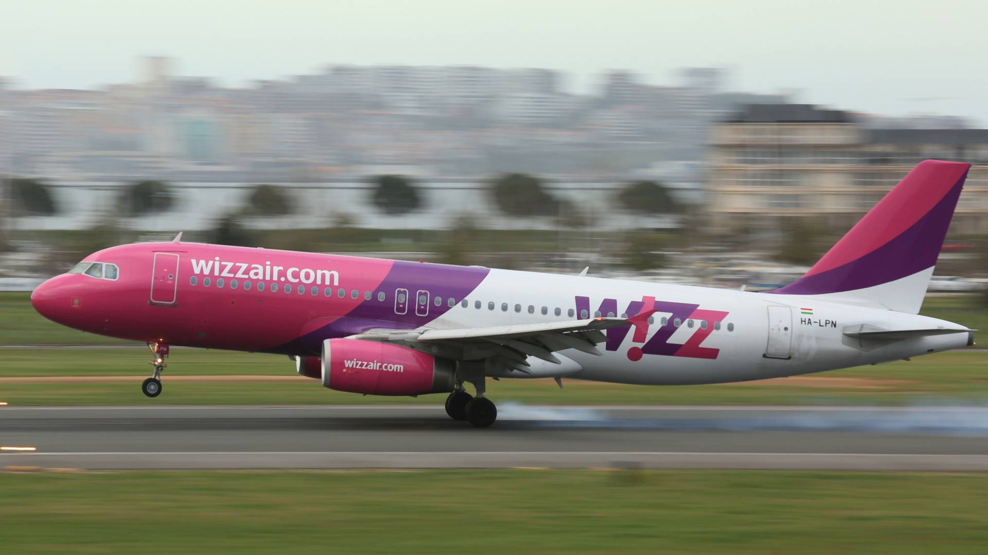 Kínos: az USA nem engedélyezi a WizzAir amerikai járatait, többféle problémát is találtak