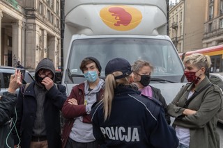 Margot oskarżona o zniszczenie mienia fundacji pro-life