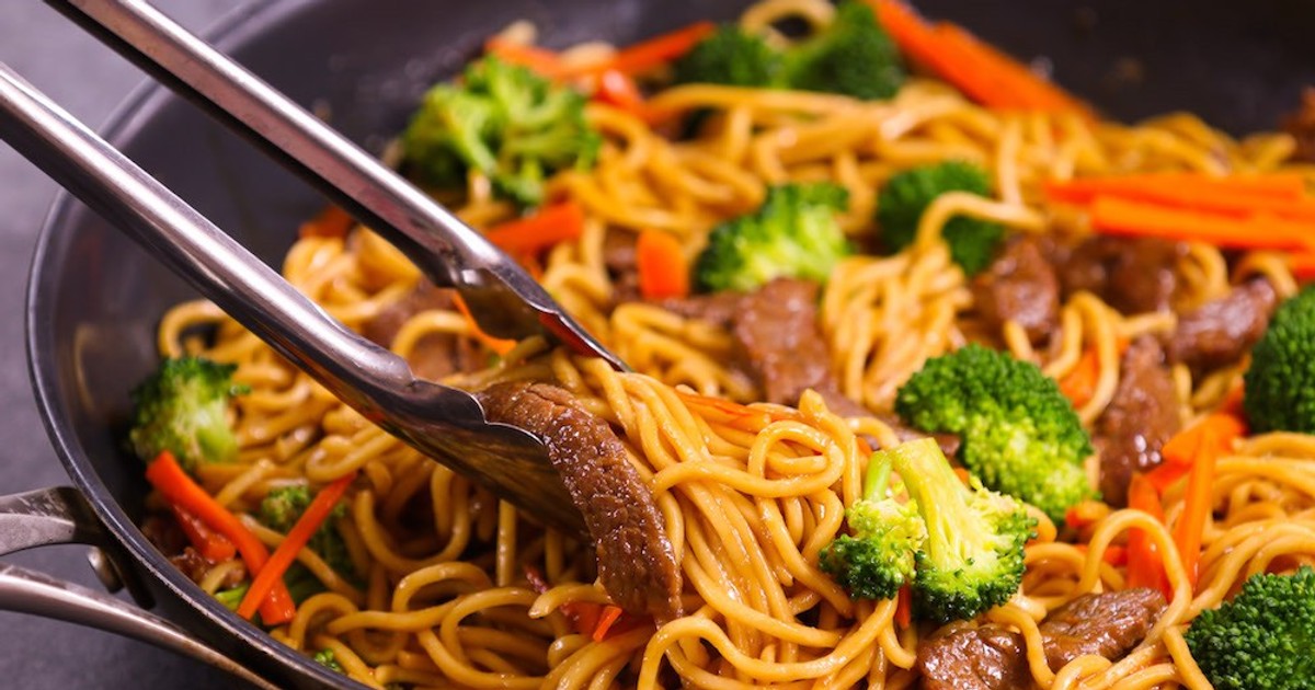 10 tips for the perfect lo mein from Jet Tila Pulse Ghana