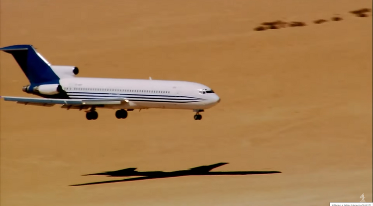 Egy brit dokumentumfilm kedvéért a földnek csaptak egy Boeing 727-est, hogy megnézzék, hol van esély a túlélésre