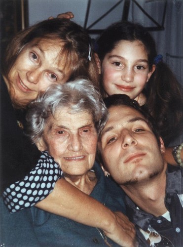 Małgorzata Braunek z mamą i dziećmi