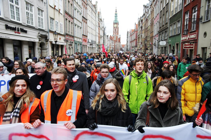 Młodzi ponad podziałami w marszu przeciwko nienawiści