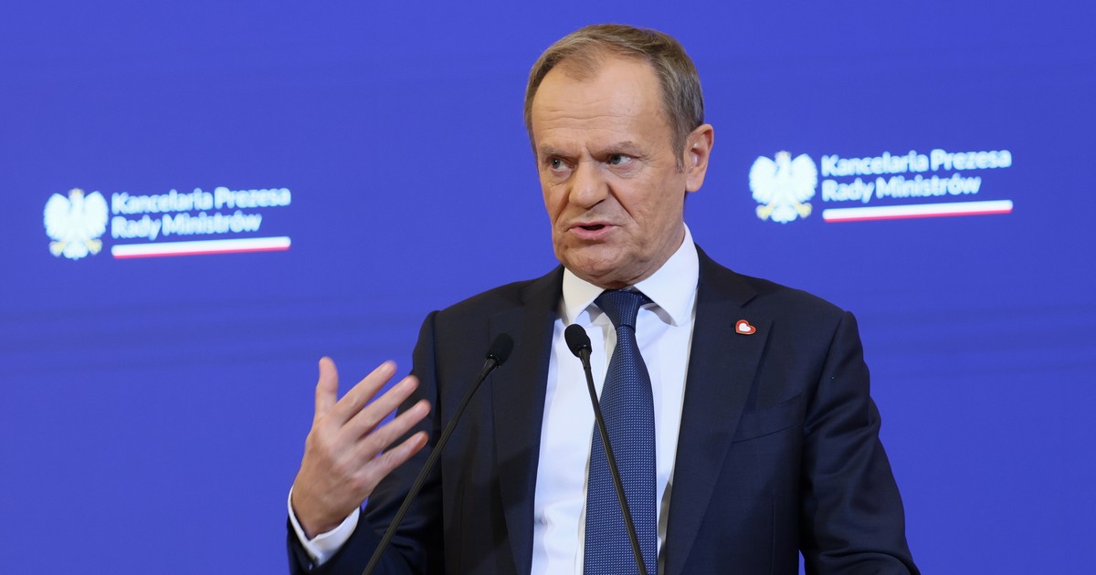 Tusk o kontraktach na uzbrojenie. "Okazało się, że Korea nie dała kredytu"