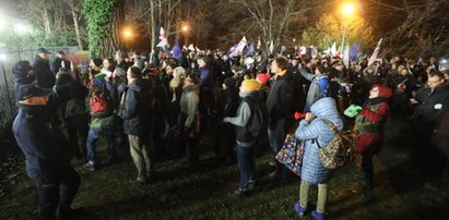 Protesty w obronie sądów. W Senacie doszło do incydentu