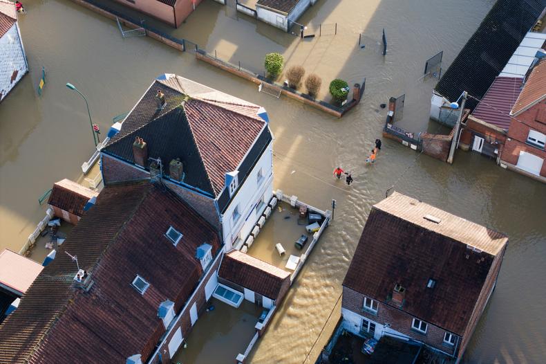Powodzie nie oszczędziły też Francji