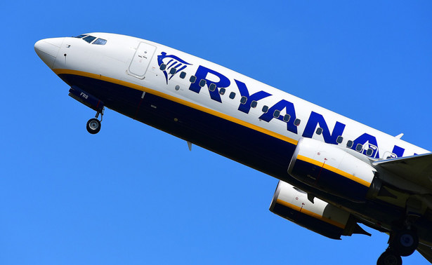 Ryanair skasował część lotów w sezonie wakacyjnym