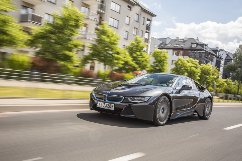 BMW i8