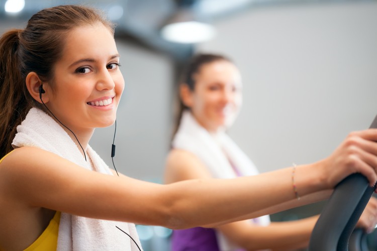 4. Śniadanie ułatwia trening