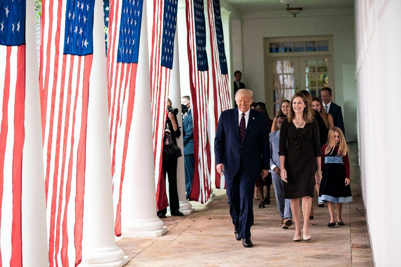Donald Trump i Amy Coney Barrett podczas spotkania w Białym Domu, 29 września 2020 r.