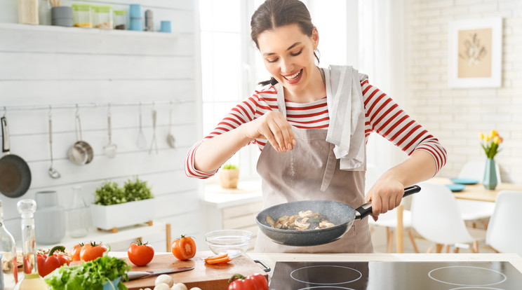 Mielőtt nekiugrunk a főzésnek, gondoljunk át néhány praktikát, amivel könnyebb lesz a dolgunk/Fotó: Shutterstock