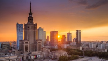 polska wyludnia się w zastraszającym tempie. urodzeń o 168 tys. mniej niż zgonów.  nowe dane gus