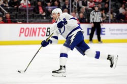 11. hat-trick i 500 goli Stamkosa. Lightning lepsi od Canucks