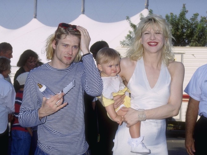 Kurt Kobejn sa Kortni Lav i njihovom ćerkom