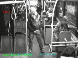 Atakował dziewczyny sztucznym penisem