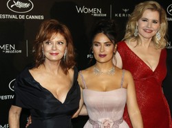Hayek, Sarandon i Davis "pozamiatały" dekoltami czerwony dywan w Cannes