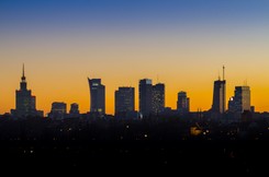 Nowa wojna terytorialna. PiS przegrał bitwę o Warszawę, ale nie składa broni