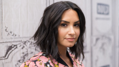 Demi Lovato wyznała, że padła ofiarą napaści na tle seksualnym. "Musiałam go oglądać cały czas"