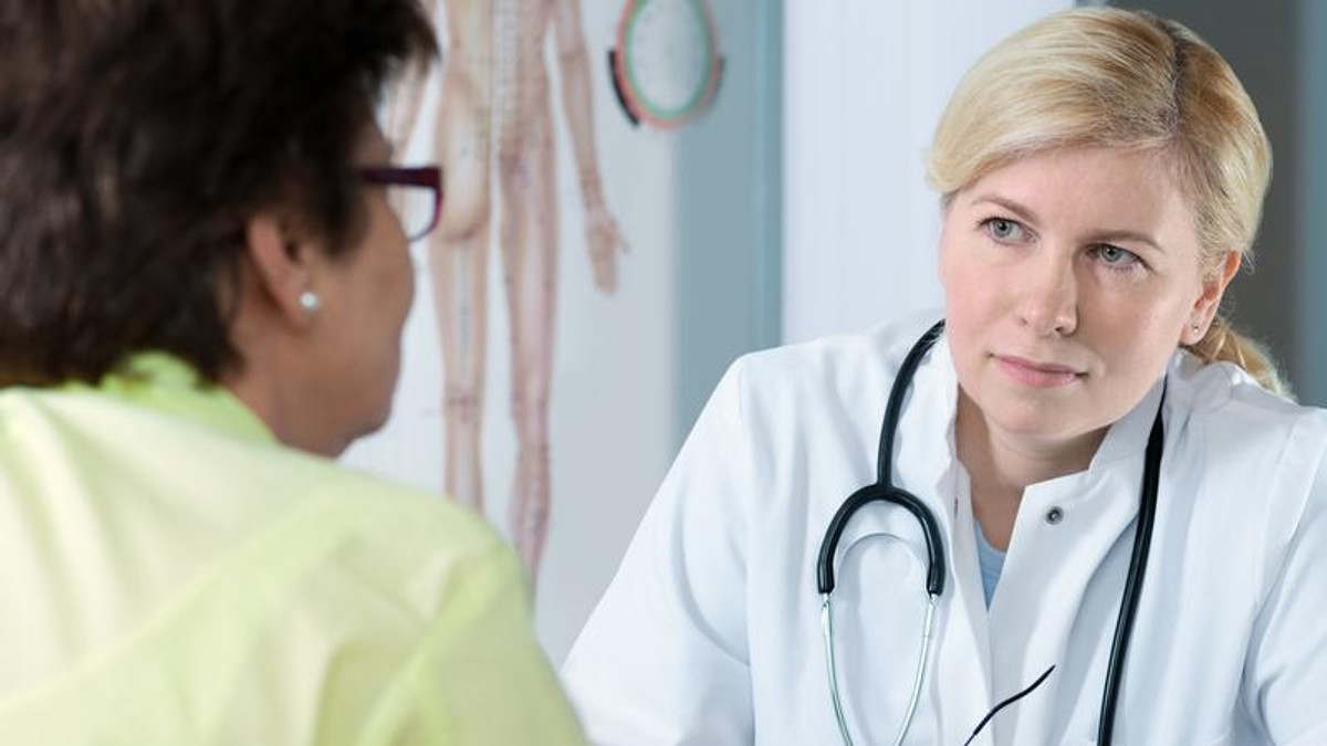Od 1 stycznia 2015 r. do specjalistów w dziedzinie okulistyki i dermatologii trzeba mieć skierowanie