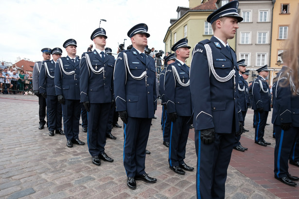 Rekord wakatów w policji. Ogromna luka w Warszawie