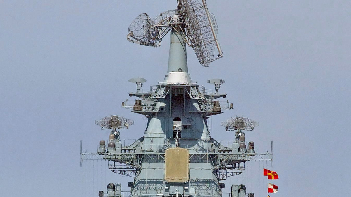 Rosyjska marynarka wojenna oświadczyła, że wzmocni swą Flotę Bałtycką w odpowiedzi na plany rozmieszczenia amerykańskiej baterii obrony powietrznej Patriot w Polsce - podała rosyjska agencja RIA-Nowosti.