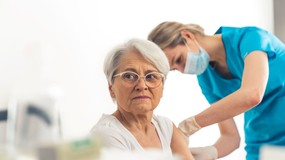 Nawet 4 353 zł miesięcznie. To świadczenie ZUS wypłaca tysiącom Polaków