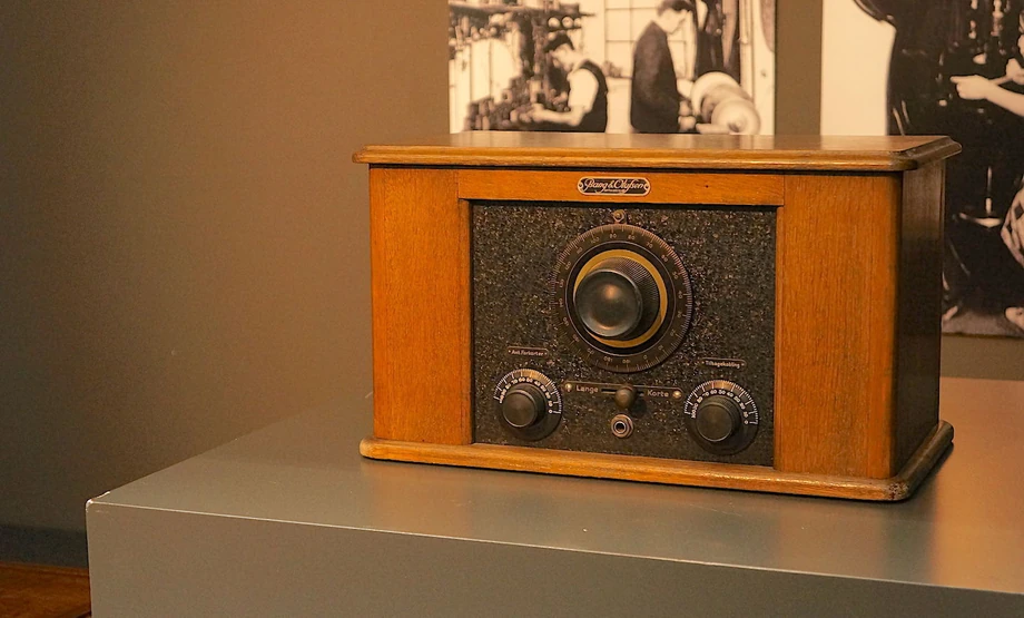 Radioodbiornik Bang &Olufsen 3lamper, 1927