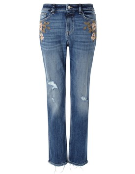 Hímzett F&F 8590 Ft helyett 6872 Ft