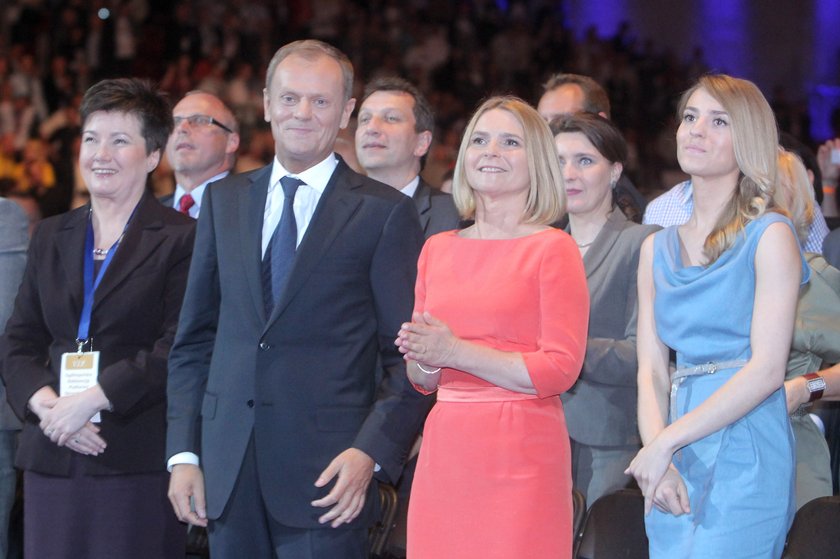 Hanna Gronkiewicz-Waltz, Donald Tusk, Małgorzata Tusk, Katarzyna Tusk. 2011 r.