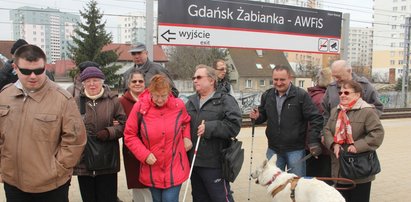 Niedowidzący z Gdańska sprawdzili peron SKM