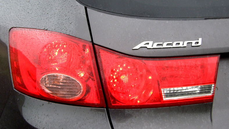 Honda: nowy Accord - dynamiczny i nowoczesny