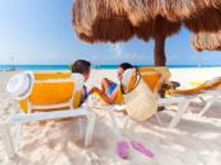 Rainbow Tours miało 14,92 mln zł straty netto, 16,68 mln zł straty EBIT w I poł.