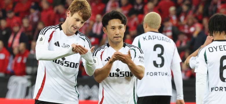 Morishita i Gual katami Widzewa. Legia kończyła mecz w dziewiątkę