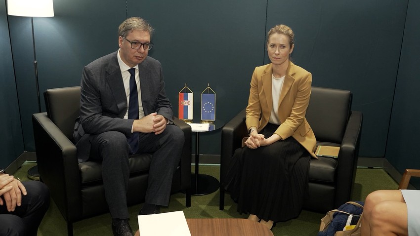 Vučić i Kaja Kalas