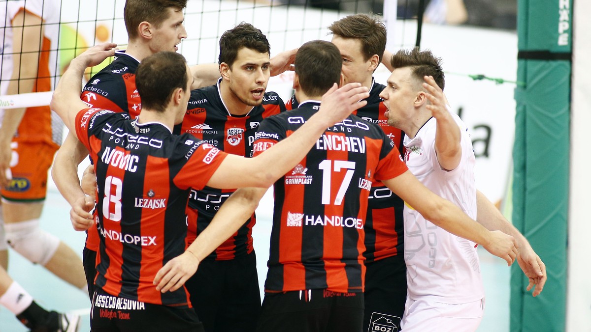 W przyszłorocznej edycji Champions League PlusLiga może wystawić tylko dwa zespoły. Winne są… ZAKSA i Politechnika.