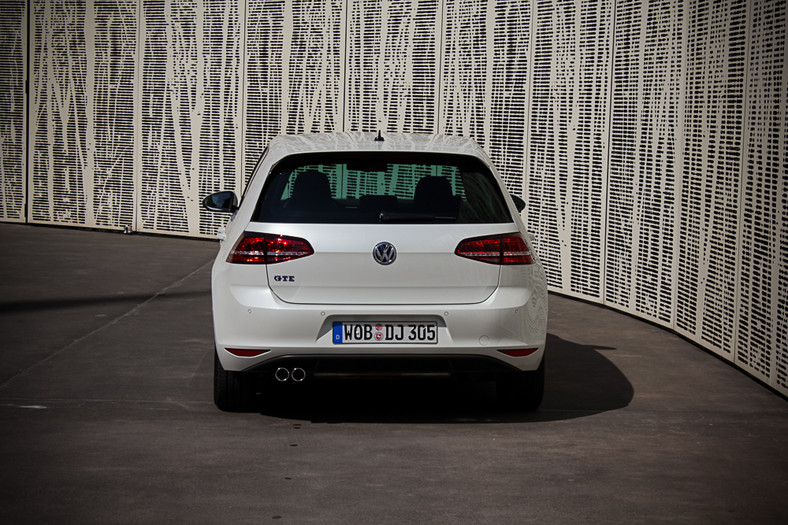 Volkswagen Golf GTE 2014