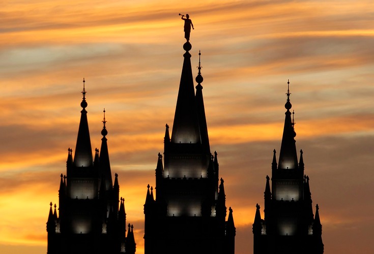Szczyt jednej ze świątyń mormonów w Salt Lake City w USA